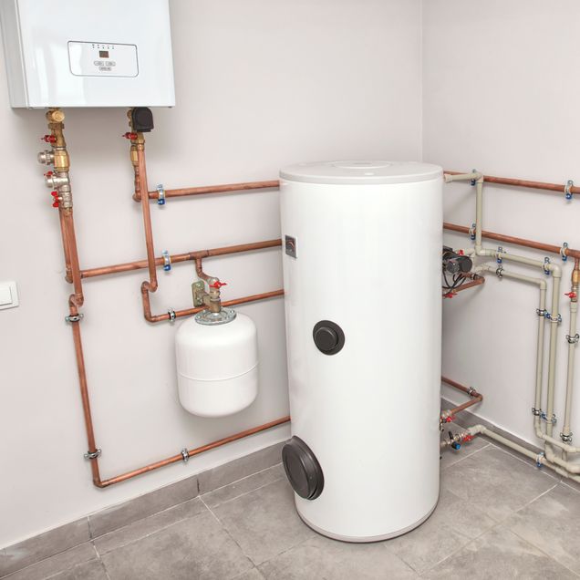 Heizungsraum mit Hybridheizung mit Gas