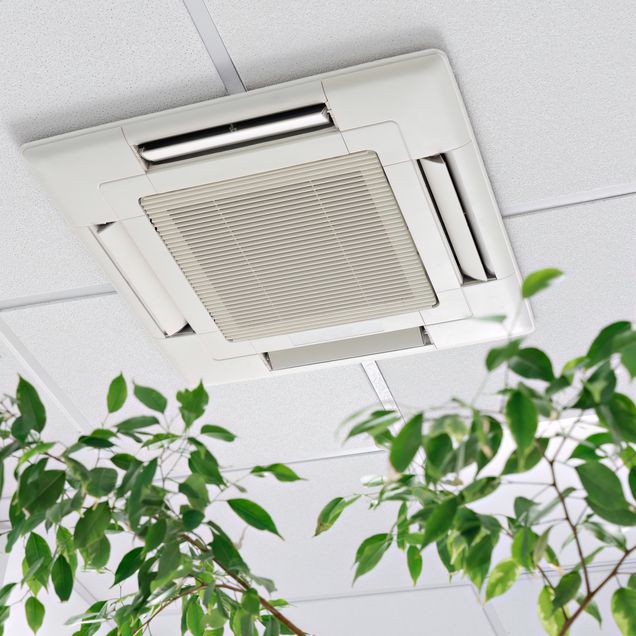 Klimaanlage an der Decke